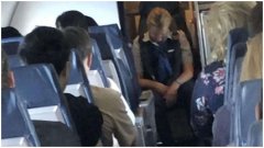高空執勤時喝得酩酊大醉 美空姐被開除并面臨6月監禁-非洲國際快遞