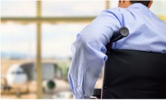 東南亞國際空運東京成田機場自動駕駛輪椅作好乘客測試準備