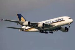 阿曼的空運(yùn)-“我親歷新航17小時(shí)延誤，三次被趕下飛機(jī)”！