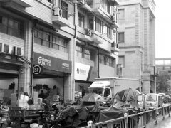 伊拉克的空運(yùn)-春節(jié)快遞要停運(yùn)？假的