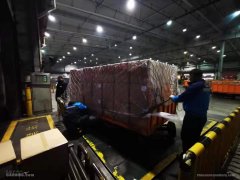 上海空運(yùn)-春秋航空組織包機(jī)運(yùn)送防疫物資