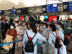 三字代碼-廈航再執(zhí)行3個包機(jī) 護(hù)送264名醫(yī)護(hù)人員和醫(yī)療物資馳援武漢