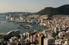 海運提單-無法停靠的郵輪，韓國要求1人有癥狀全員不允許下船