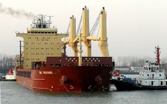 空運價格-南京港集團首次接卸銅陵有色海外自有礦船