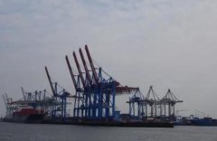 伊拉克的空運(yùn)-航運(yùn)巨頭馬士基“登陸戰(zhàn)”：開(kāi)年“第一單”并購(gòu)美國(guó)倉(cāng)儲(chǔ)配送