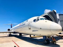 視頻：水門儀式離別！達(dá)美退役MD88和MD90