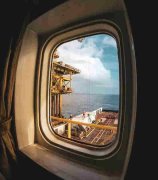 船員換班問題仍然沒有得到徹底解決
-香港空運