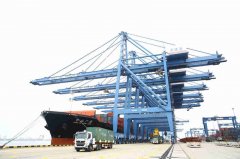 在中谷廣東輪裝卸作業中
-法國空運