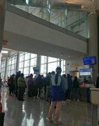 以“趕不上后續(xù)航班”為由拒載中國旅客 美聯(lián)航讓人大開眼界
-上海貨運