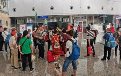 黃山機場迎來今年首個航空旅游百人團隊