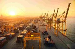 確認營口港收購事宜；1月6日
-美國空派