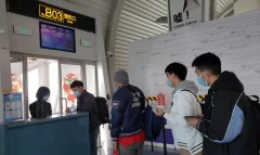 而從重慶乘坐汽車至四川甘孜單程則需耗費17小時
-物流