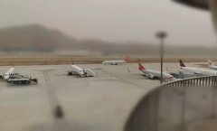 赤峰機場黨委深入貫徹內蒙古機場集團重點工作部署
-美國空派